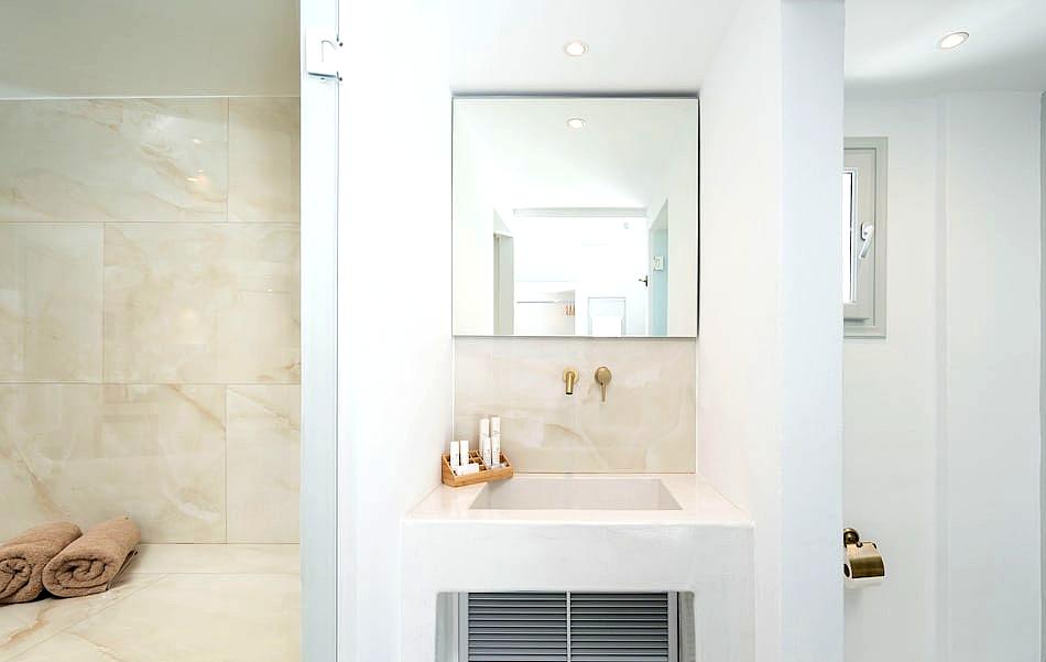 Cycladic Suites